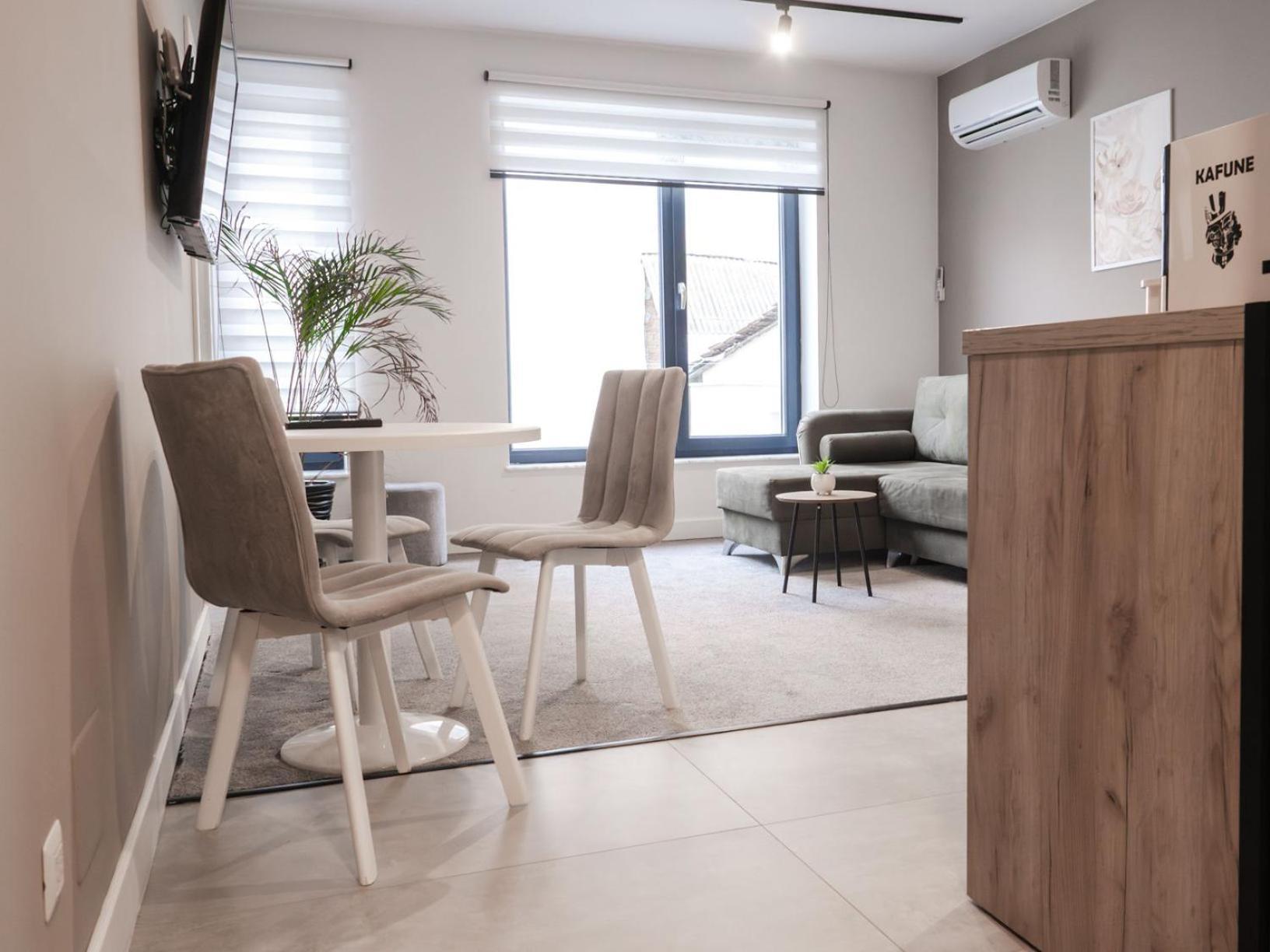 Gavas Modern *