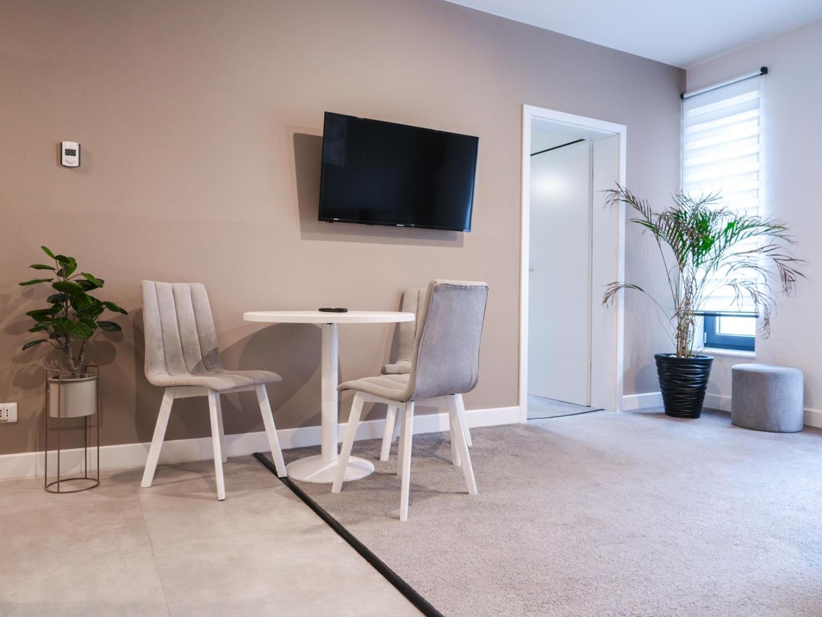 Gavas Modern