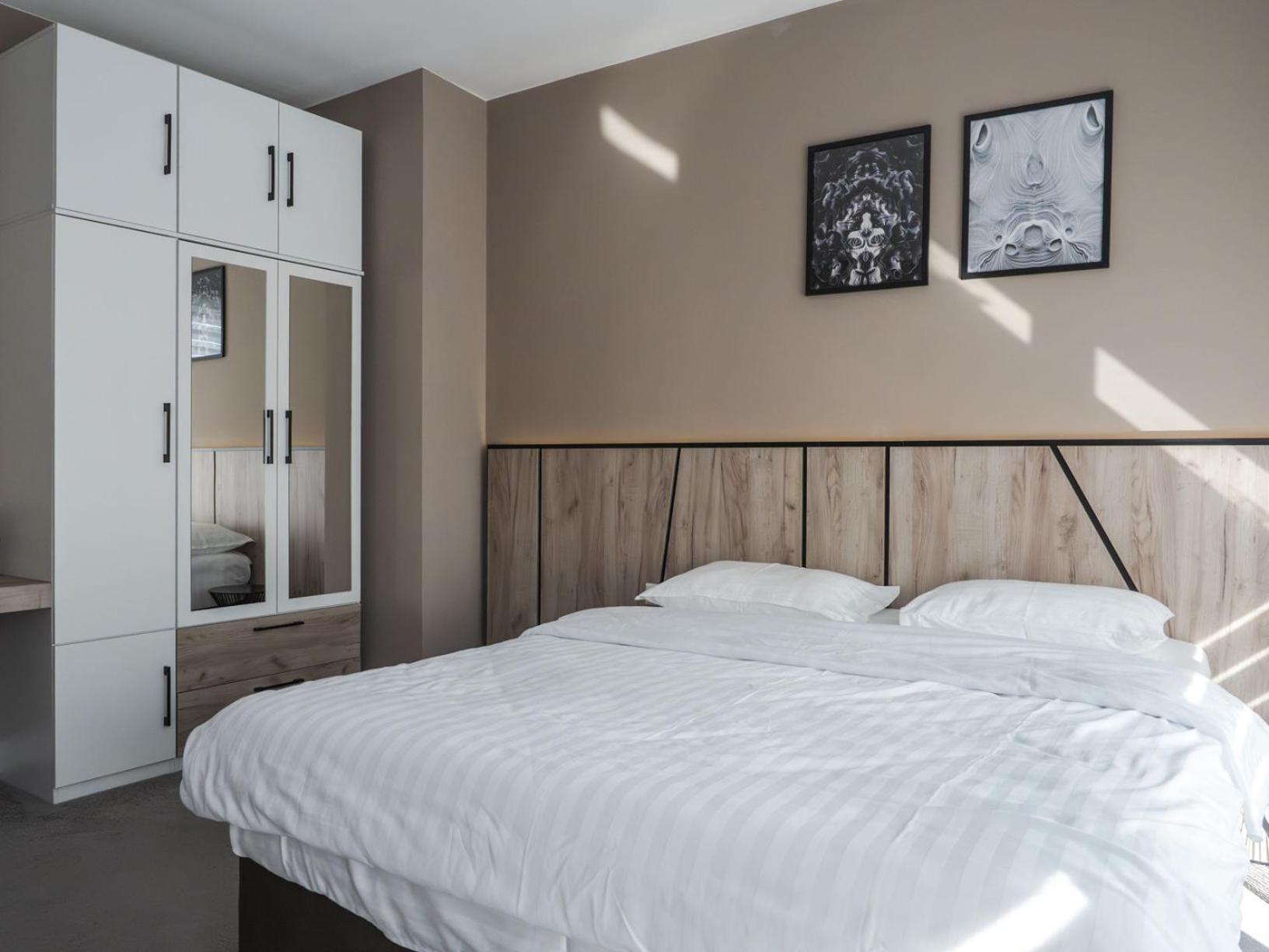Gavas Modern *